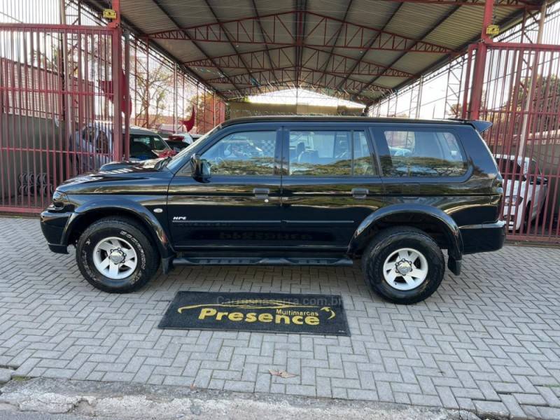 MITSUBISHI - PAJERO - 2005/2005 - Preta - R$ 59.900,00