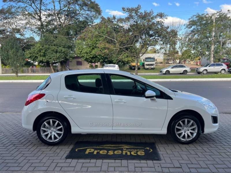 PEUGEOT - 308 - 2013/2013 - Branca - R$ 37.900,00