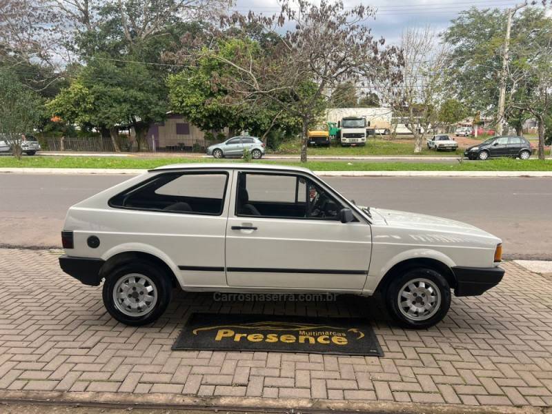 VOLKSWAGEN - GOL - 1988/1988 - Branca - R$ 12.900,00